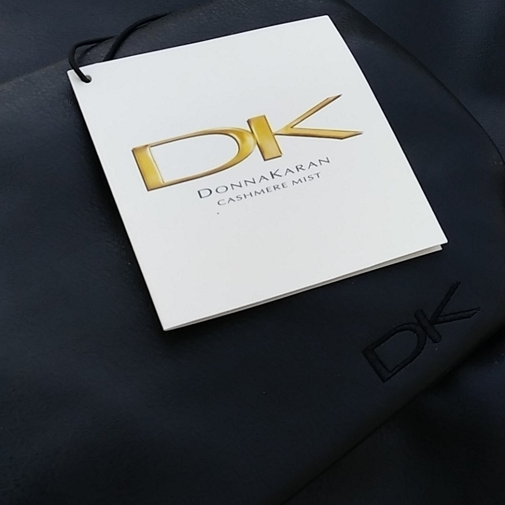 Donna Karan Cashmere Collection Tote & Travel Bag - Picture 2 of 6